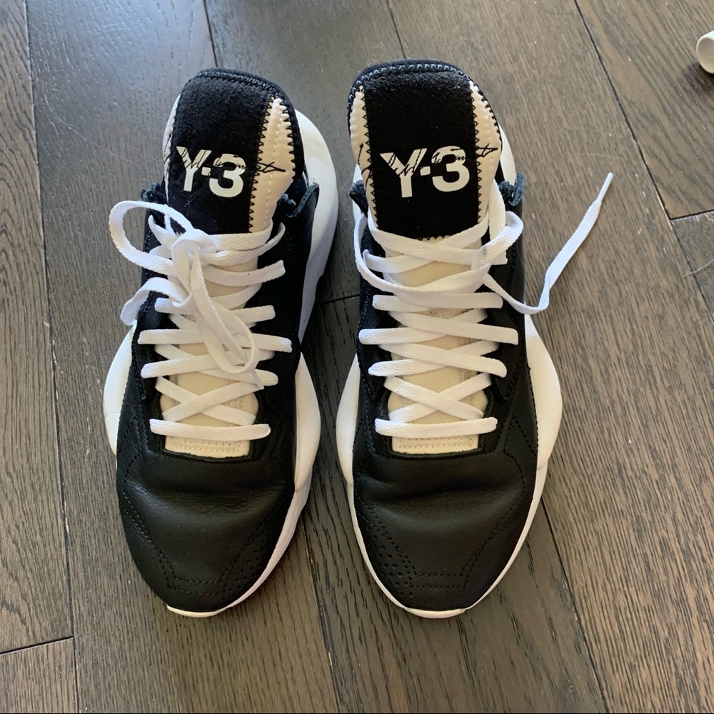 Y-3 black sneaker